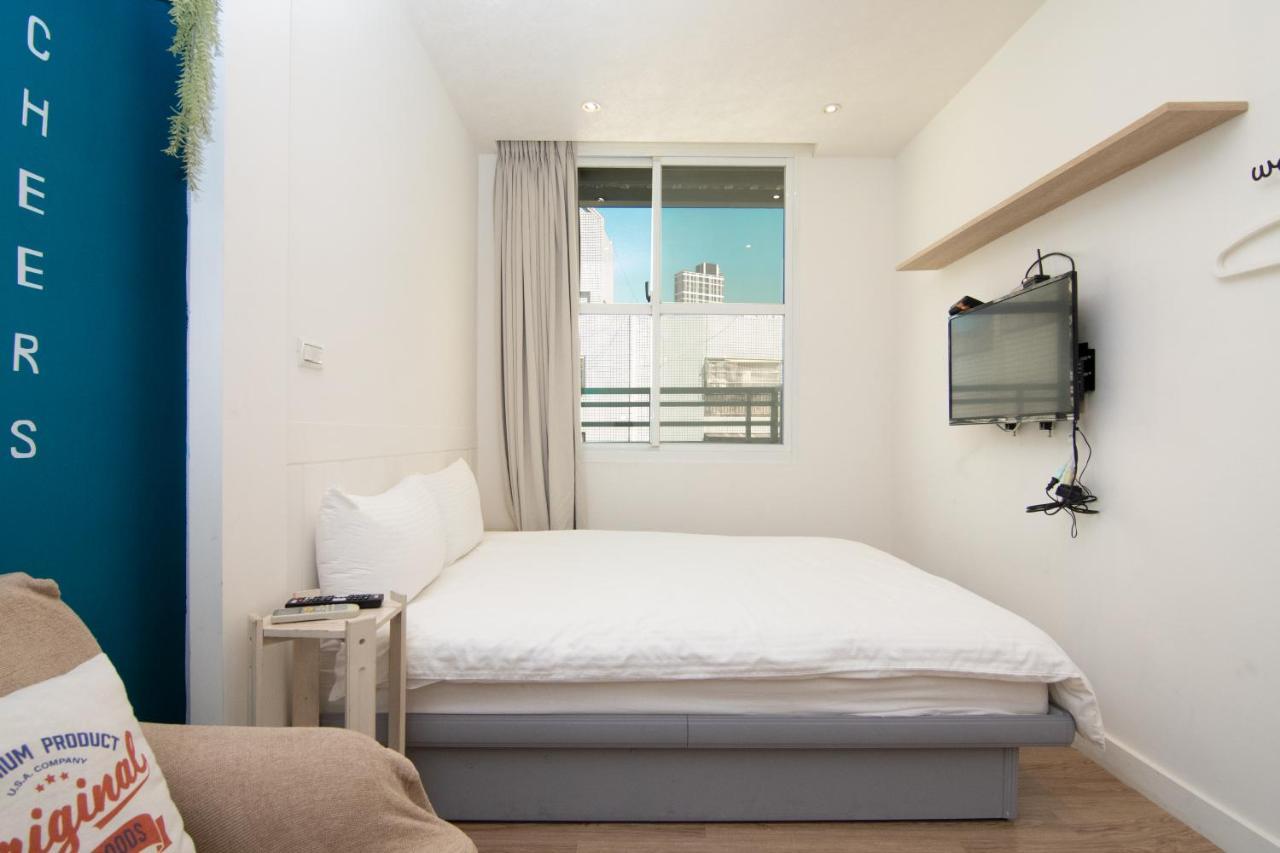 Апартаменты Sleepie Muti-Minsu Center Гаосюн Экстерьер фото